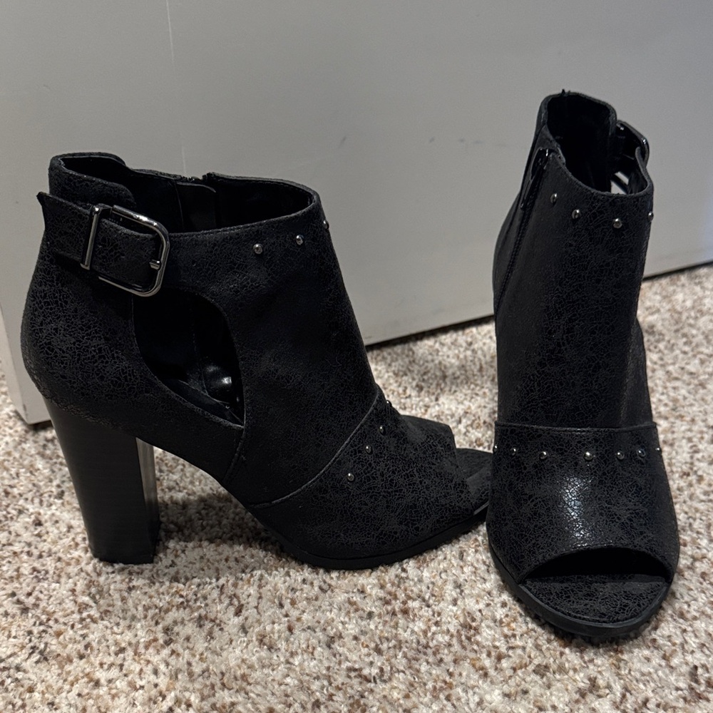 Simply Vera Vera Wang Open Toe Heel